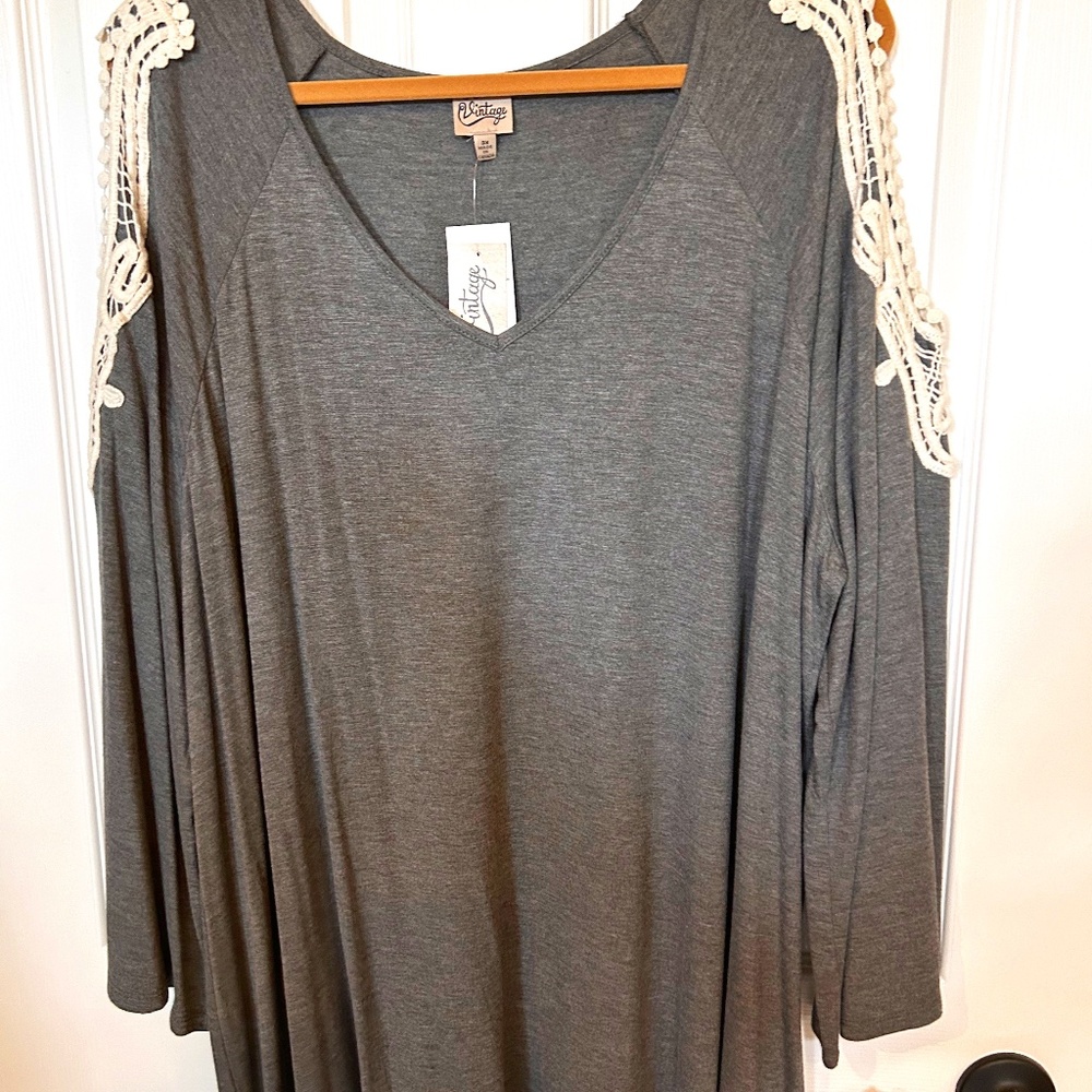 Cold Shoulder 3X NWTS Grey Knit Tunic BOHO Embroidered